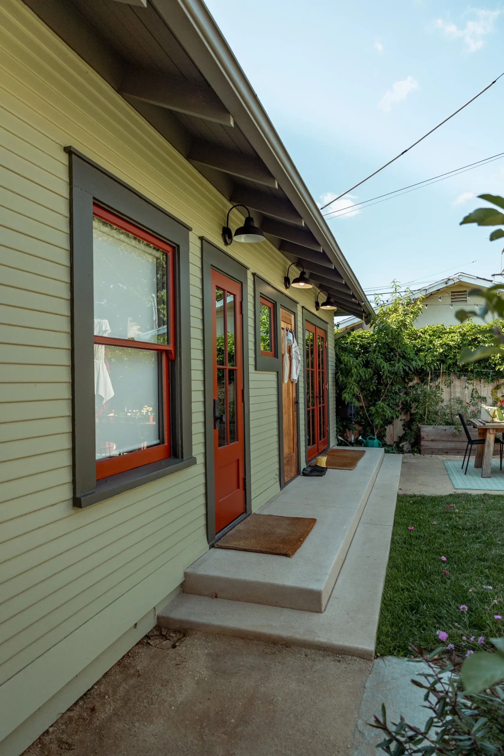 Reveal of My Craftsman Bungalow Repaint! — The Gold Hive