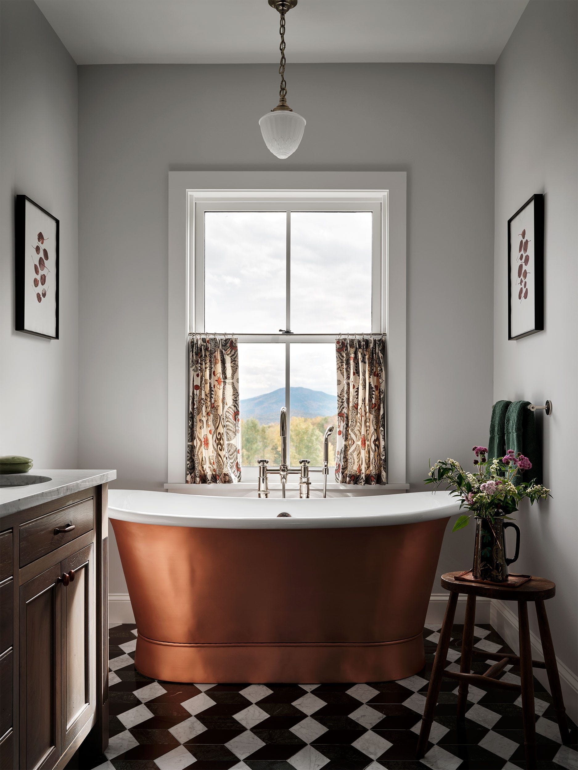 102 Beautiful Bathroom Ideas That Will Inspire a 2025 Remodel