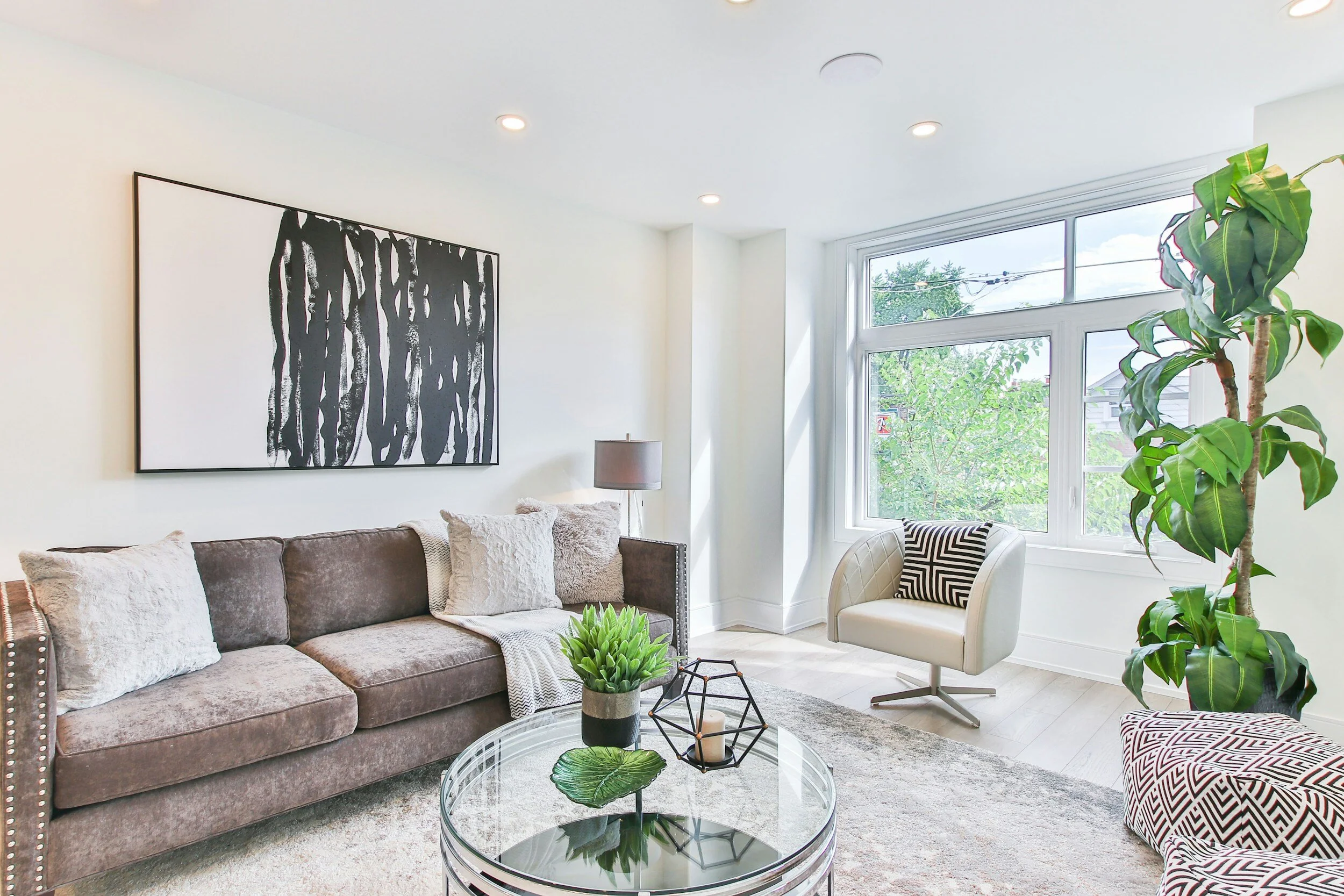 14 Aesthetic Living Room Ideas for Stylish and Cozy Decor