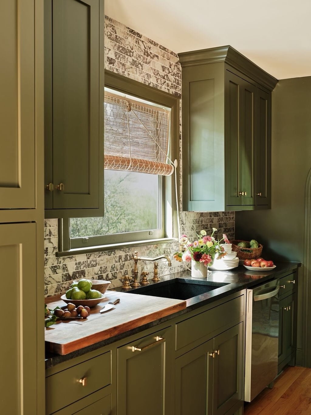 15 Green Kitchen Backsplash Ideas You'll Keep Seeing – DreamBundles