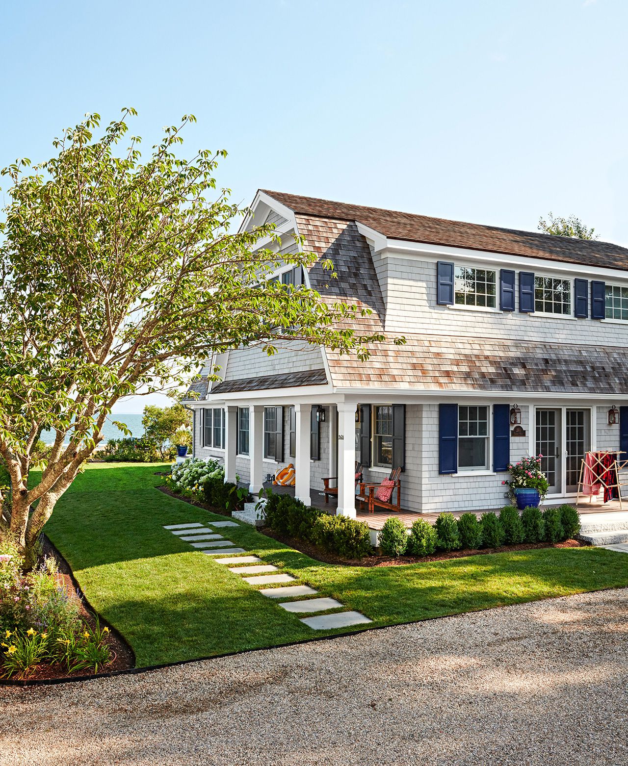 17 Cape Cod Houses and Details of This All-American Classic Style