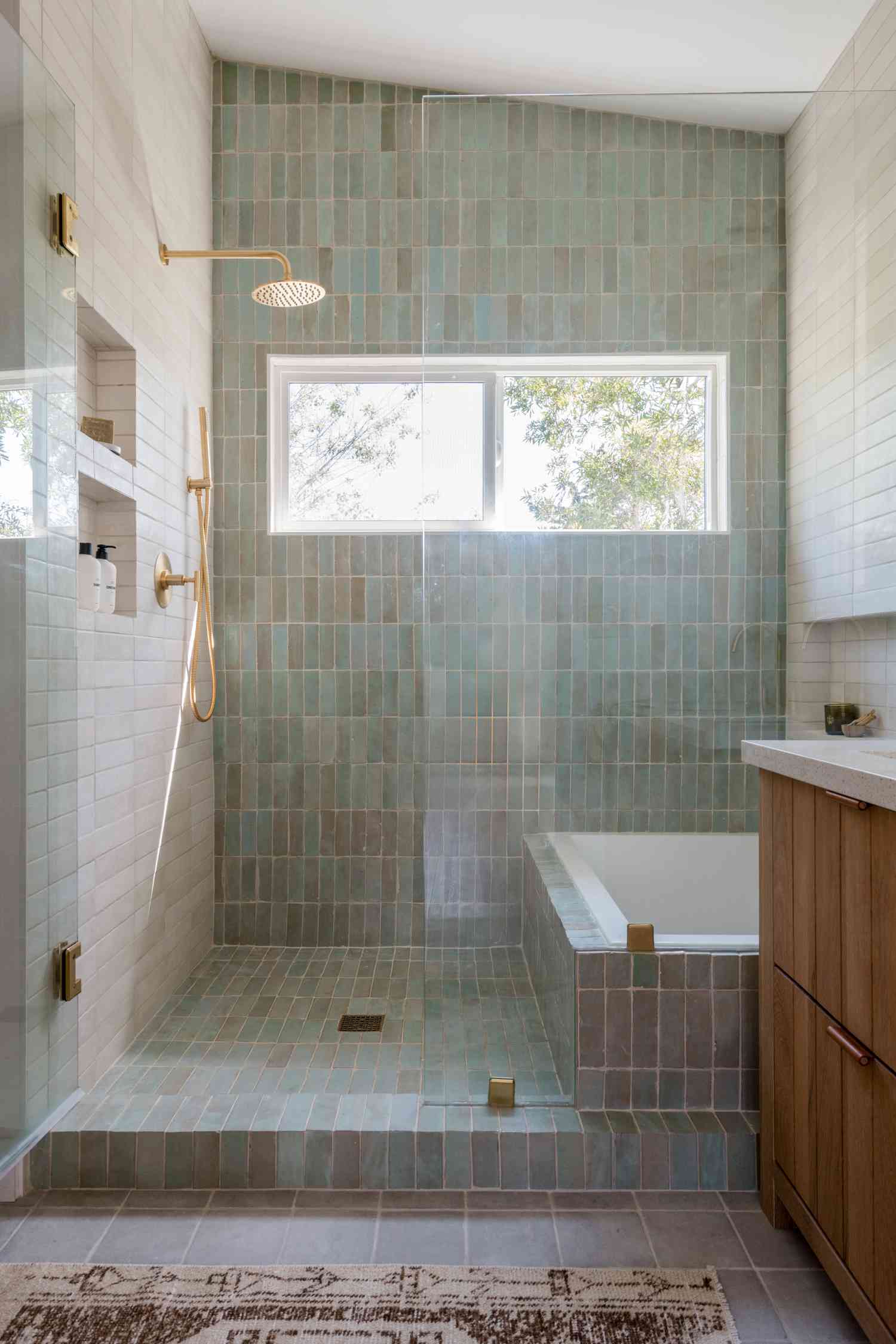 17 Luxurious Walk-In Shower Ideas That Turn Your Bathroom Into a Spa
