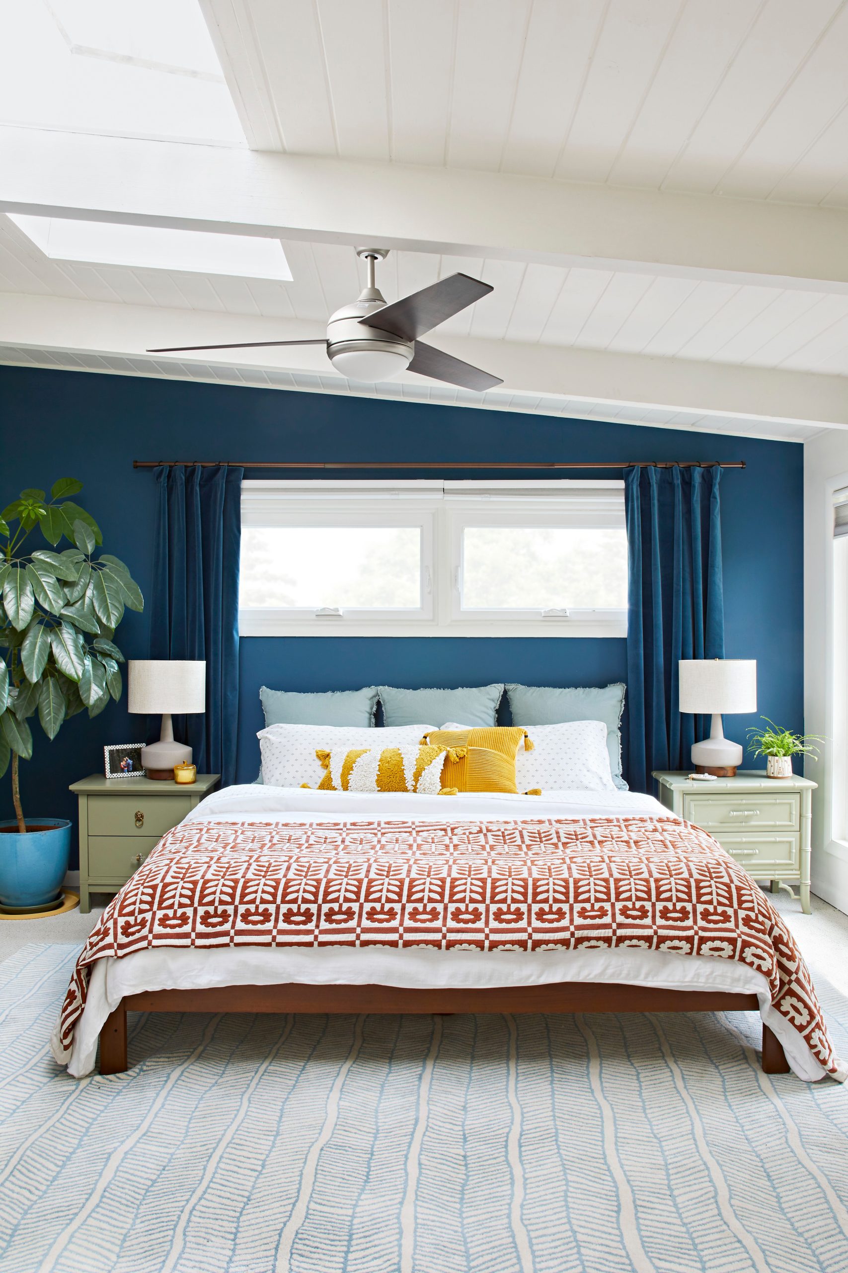 19 Bedroom Curtain Ideas for Style and Peace