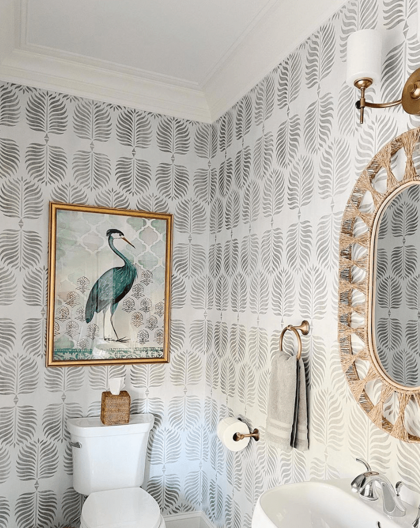 20 Beautiful Bathroom Art Ideas