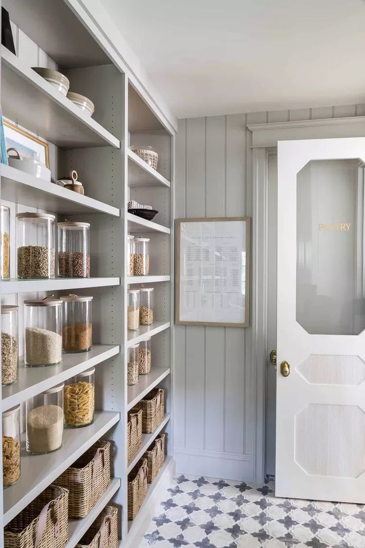 20 Ideas for Making Open Pantry Shelving Look Good