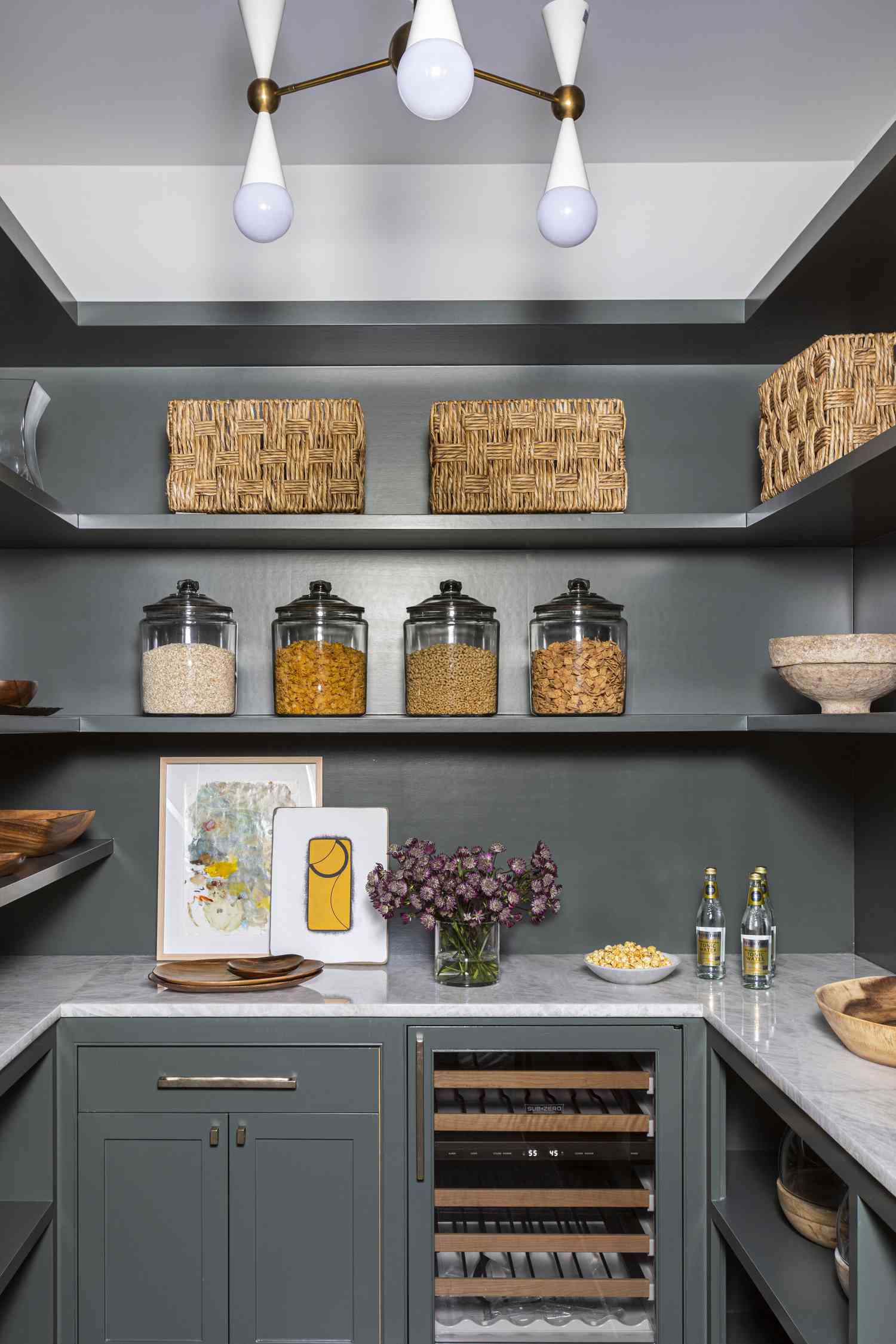 20 Ideas for Making Open Pantry Shelving Look Good