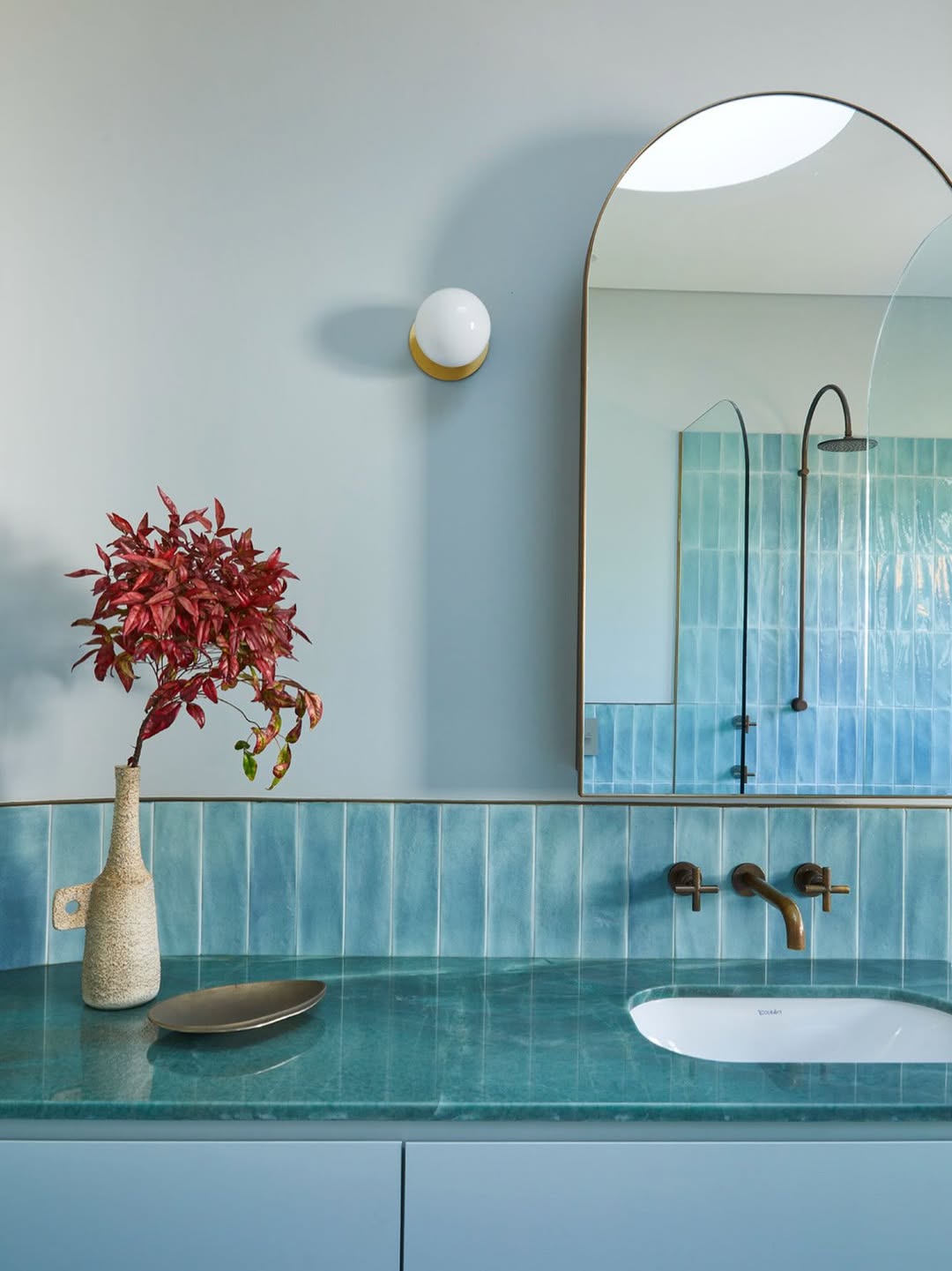 25 Bathroom Tile Ideas for 2026 Designers Repeat Across High-End Remodels