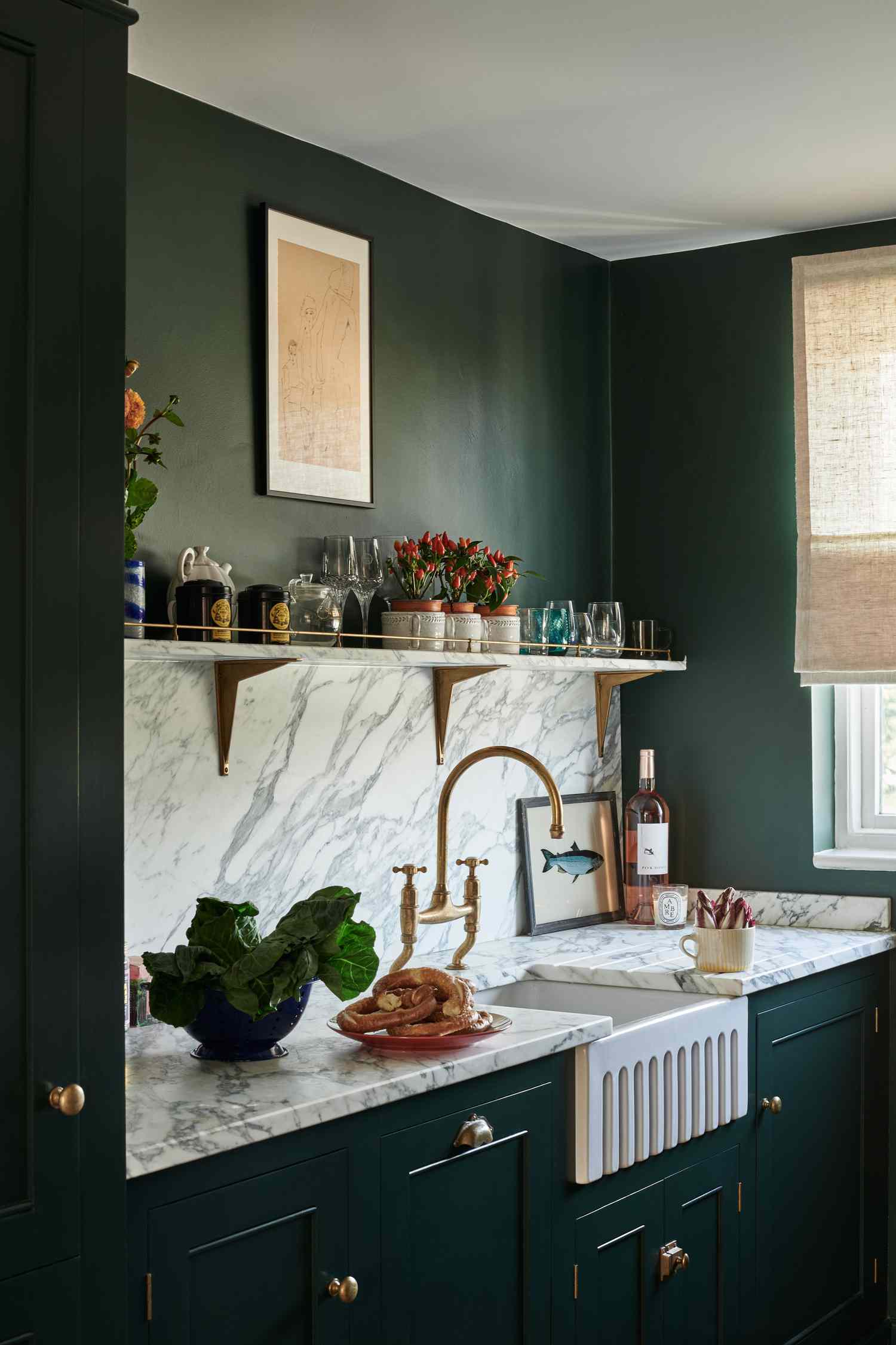 28 Dark Green Kitchens For a Moody, Earth-Toned Space