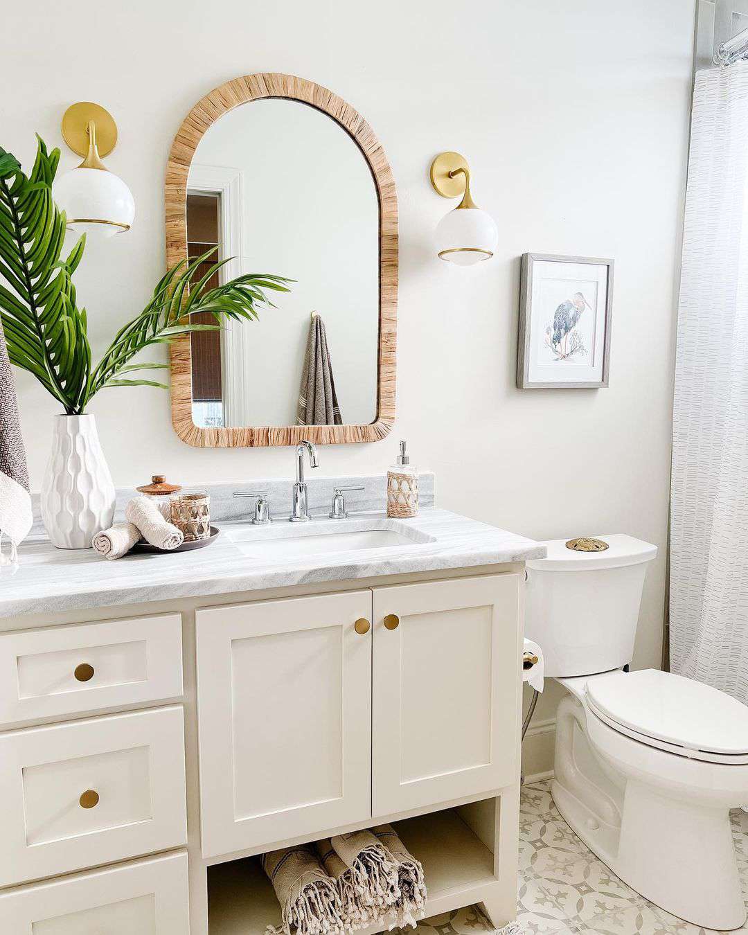 30 Coastal Bathrooms That Will Transport You to the Beach