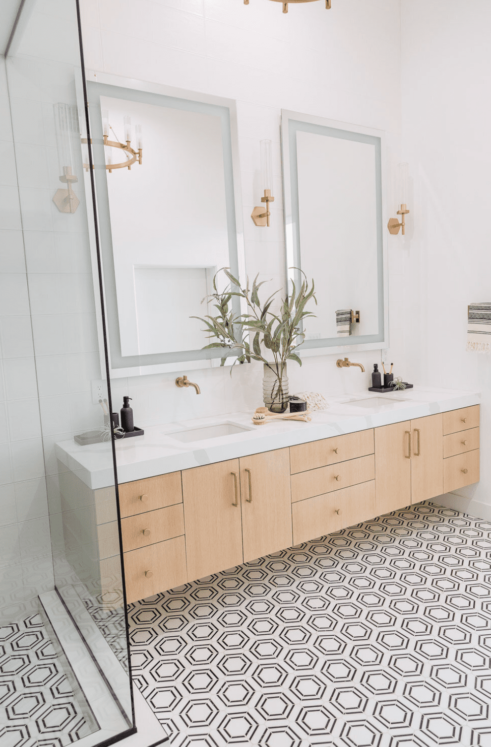 30 Neutral Bathroom Ideas That Are Timeless and Relaxing