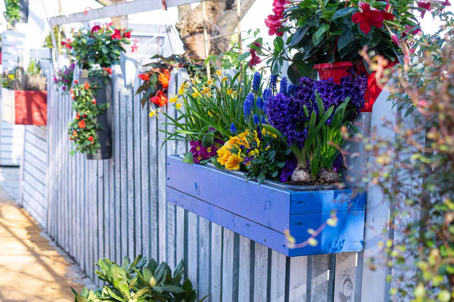 32 Raised Garden Bed Design Ideas