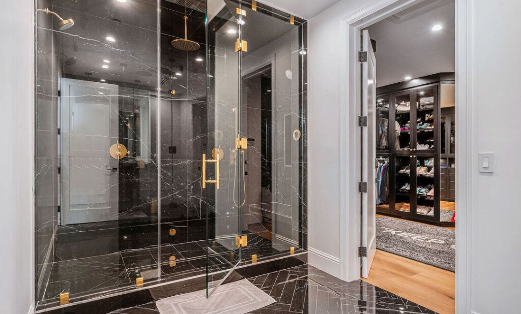 35 Walk-in Showers With Benches for a Spa-Like Experience