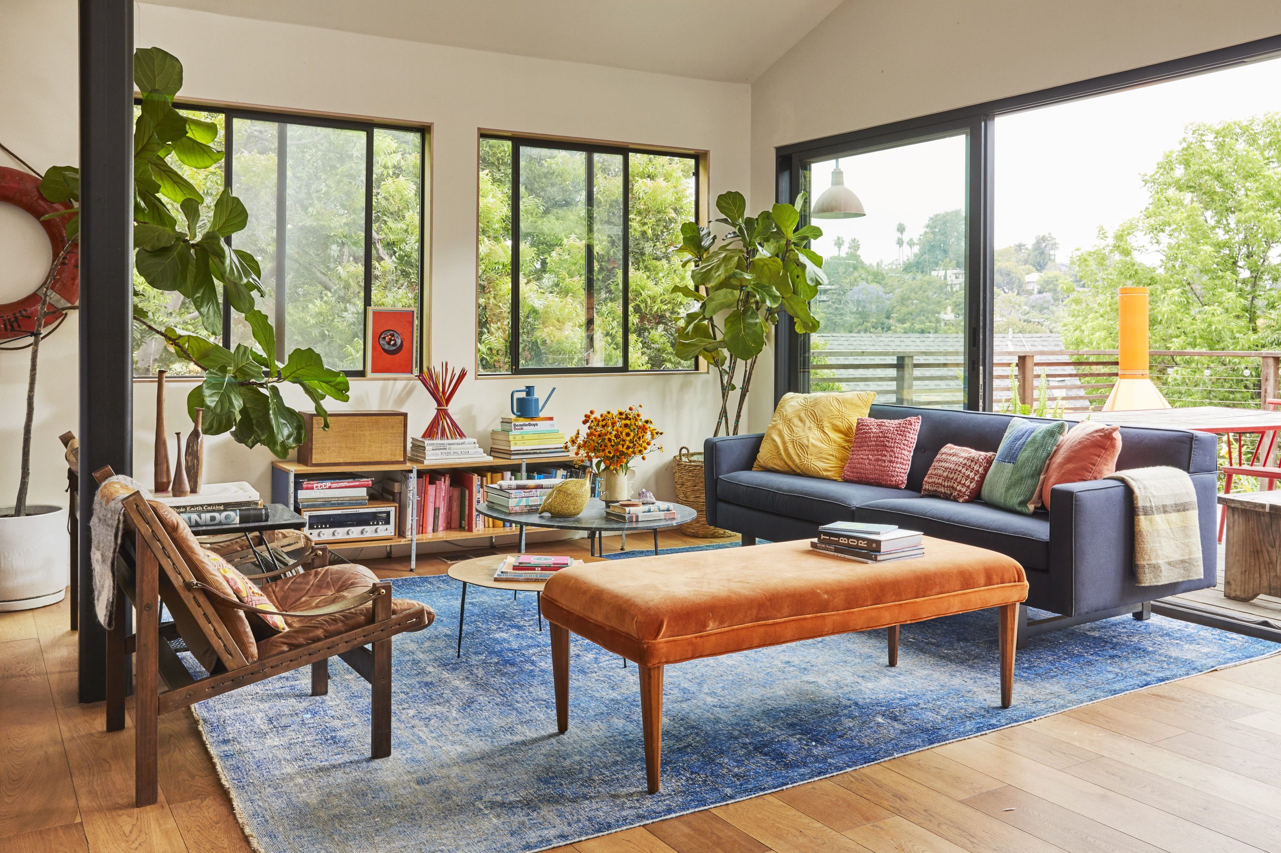 37 Modern Living Room Ideas for a Contemporary Refresh