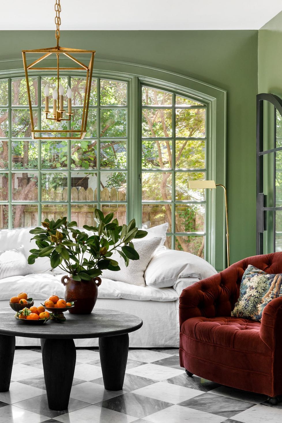 40 Dreamy Sunroom Ideas for 2025