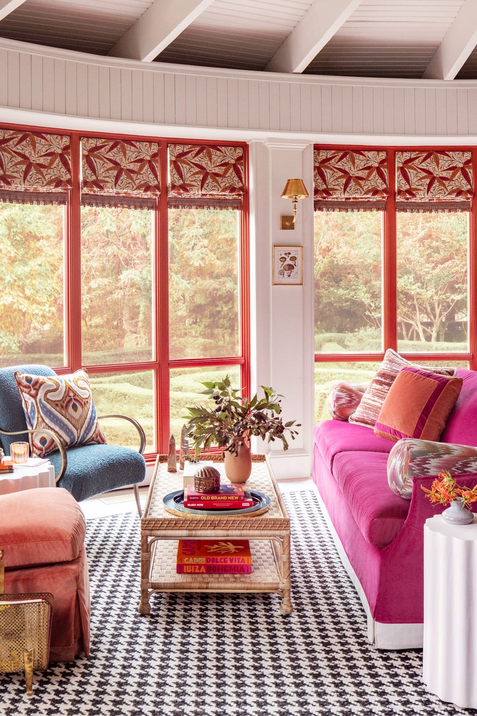 40 Dreamy Sunroom Ideas for 2025