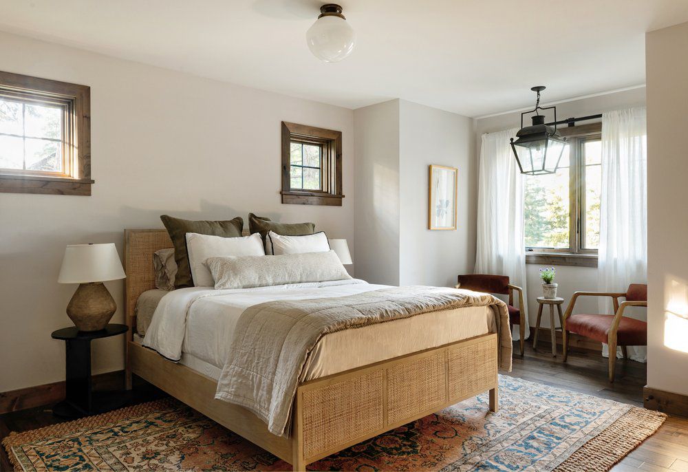 40 Earthy Bedroom Ideas You'll Love Waking Up To