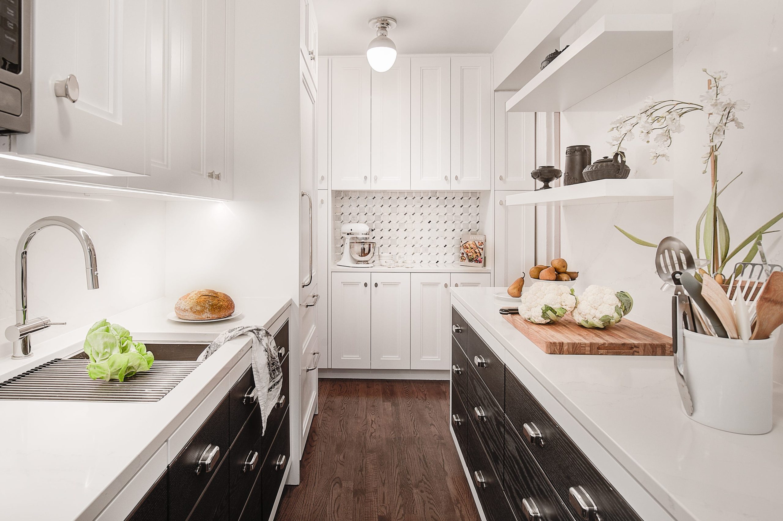 40 Gorgeous Galley Kitchens That Blend Style and Function