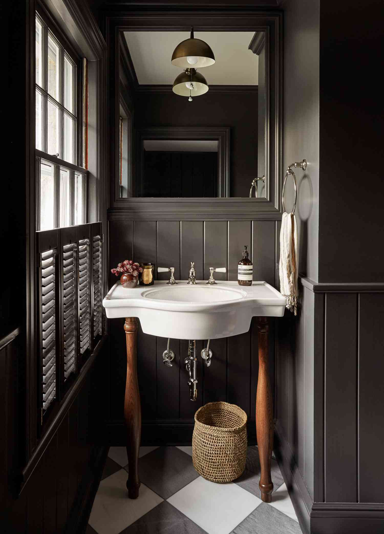 50 Dark Bathroom Ideas for a Moody Makeover