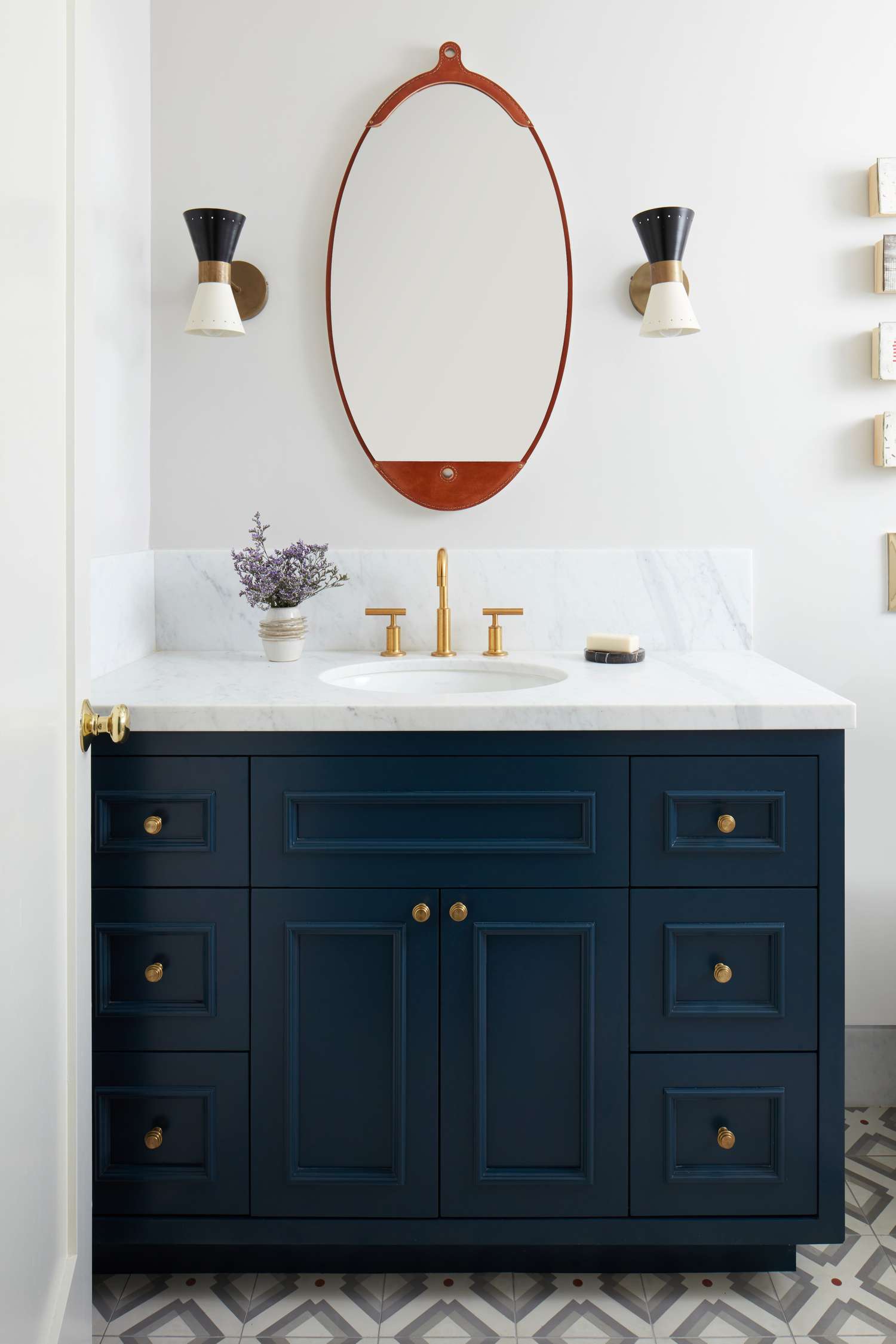 55 Small Bathroom Ideas