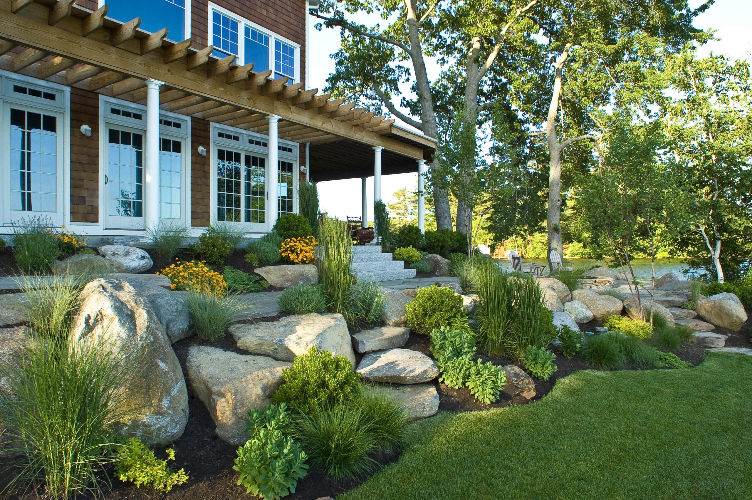 75 Coastal Landscaping Ideas You'll Love - April, 2026 | Houzz