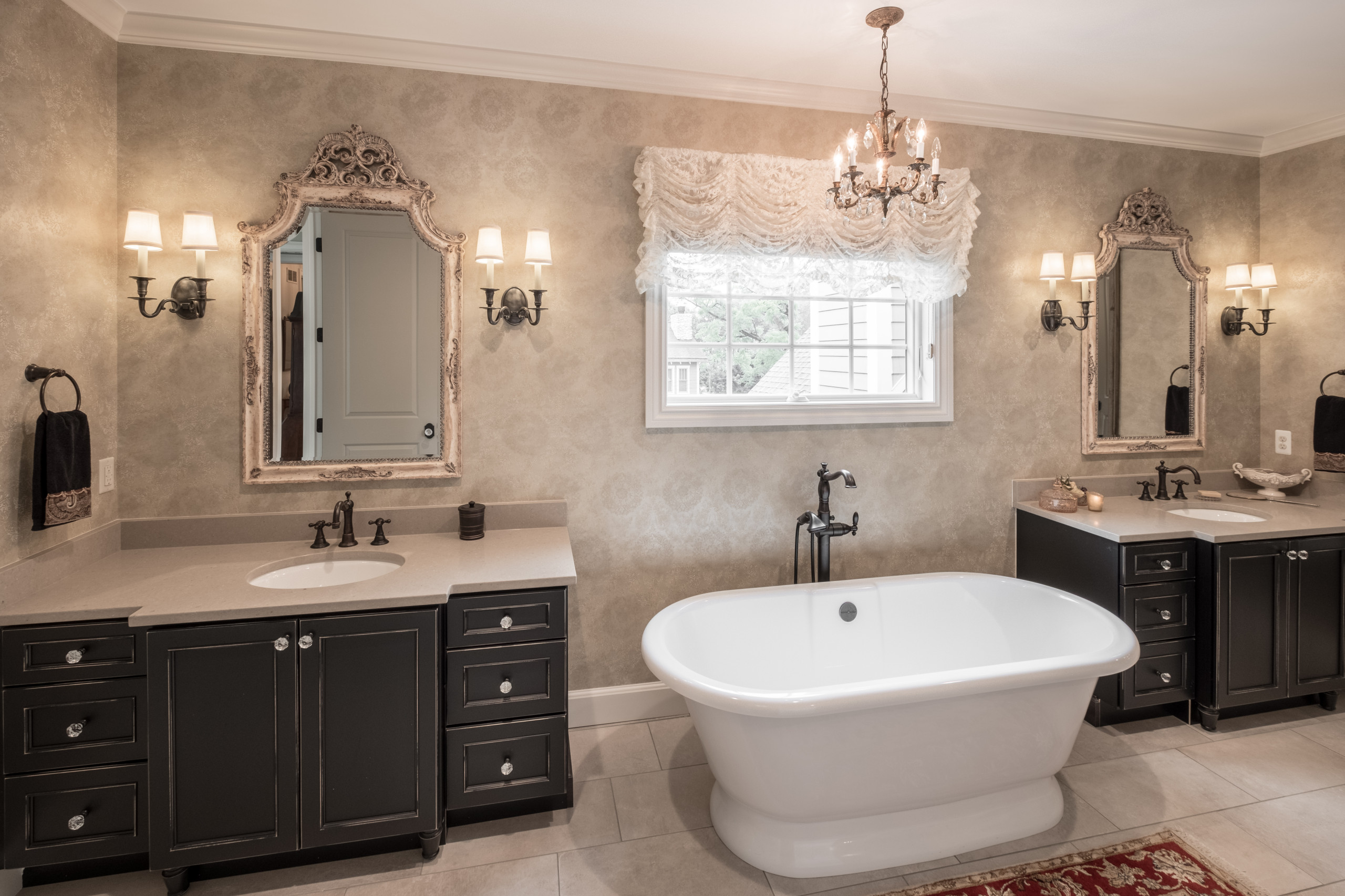75 French Country Bathroom Ideas You'll Love - May, 2026 | Houzz