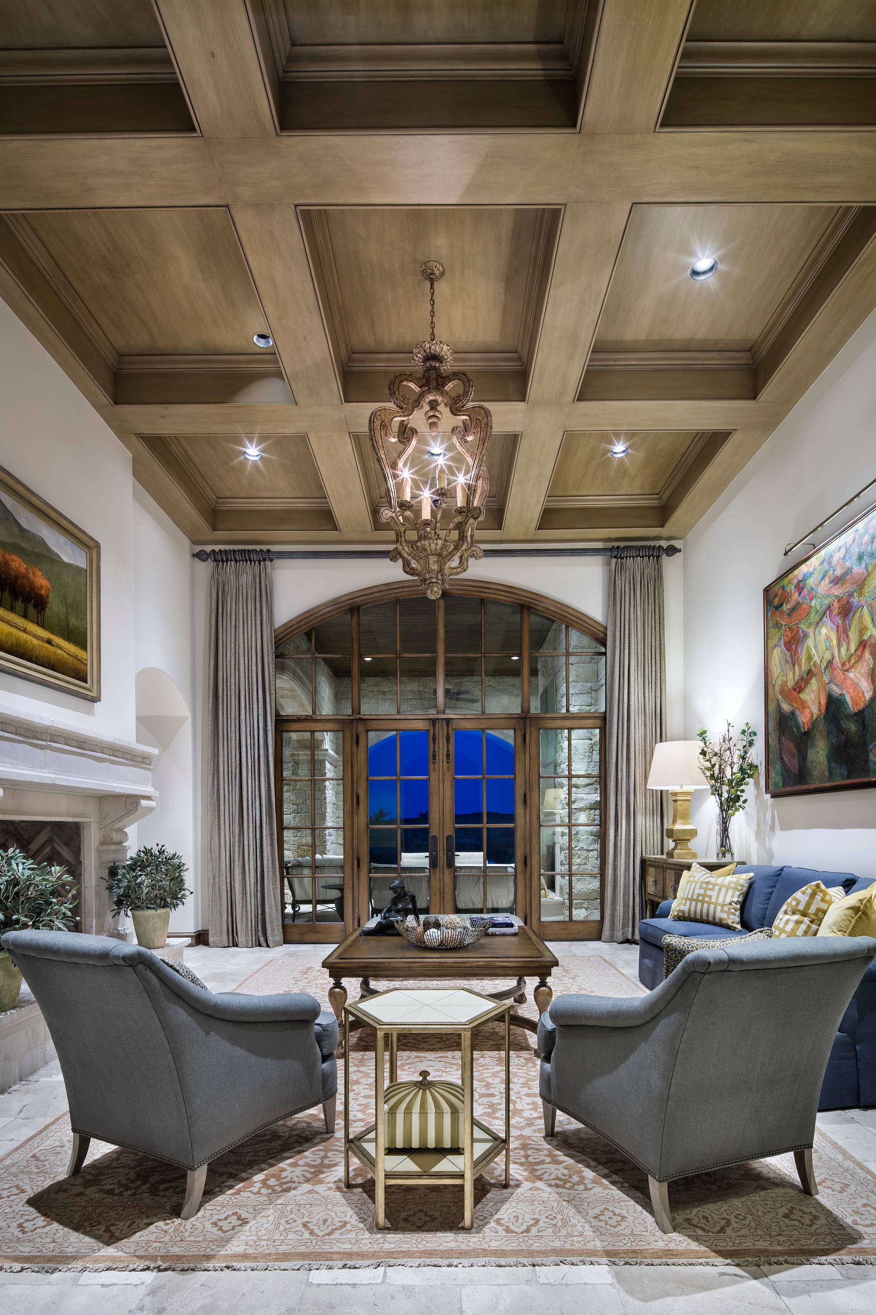 75 French Country Living Room Ideas You'll Love - May, 2026 | Houzz