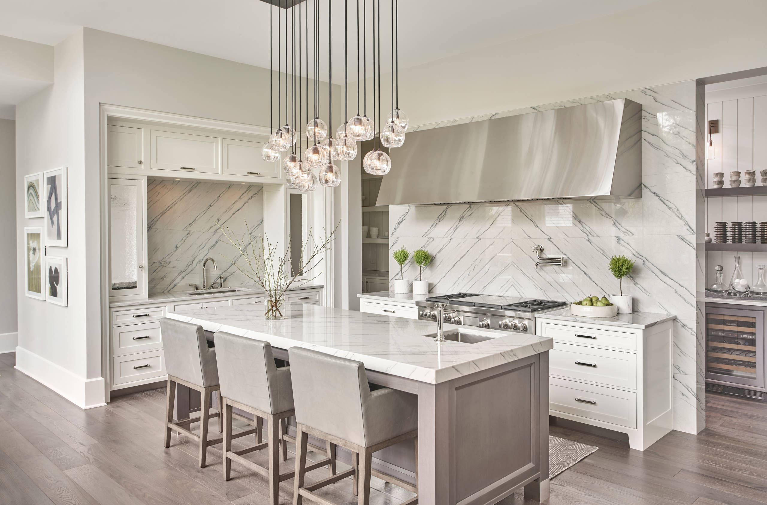 75 Gray Floor Kitchen Ideas You'll Love - April, 2026 | Houzz