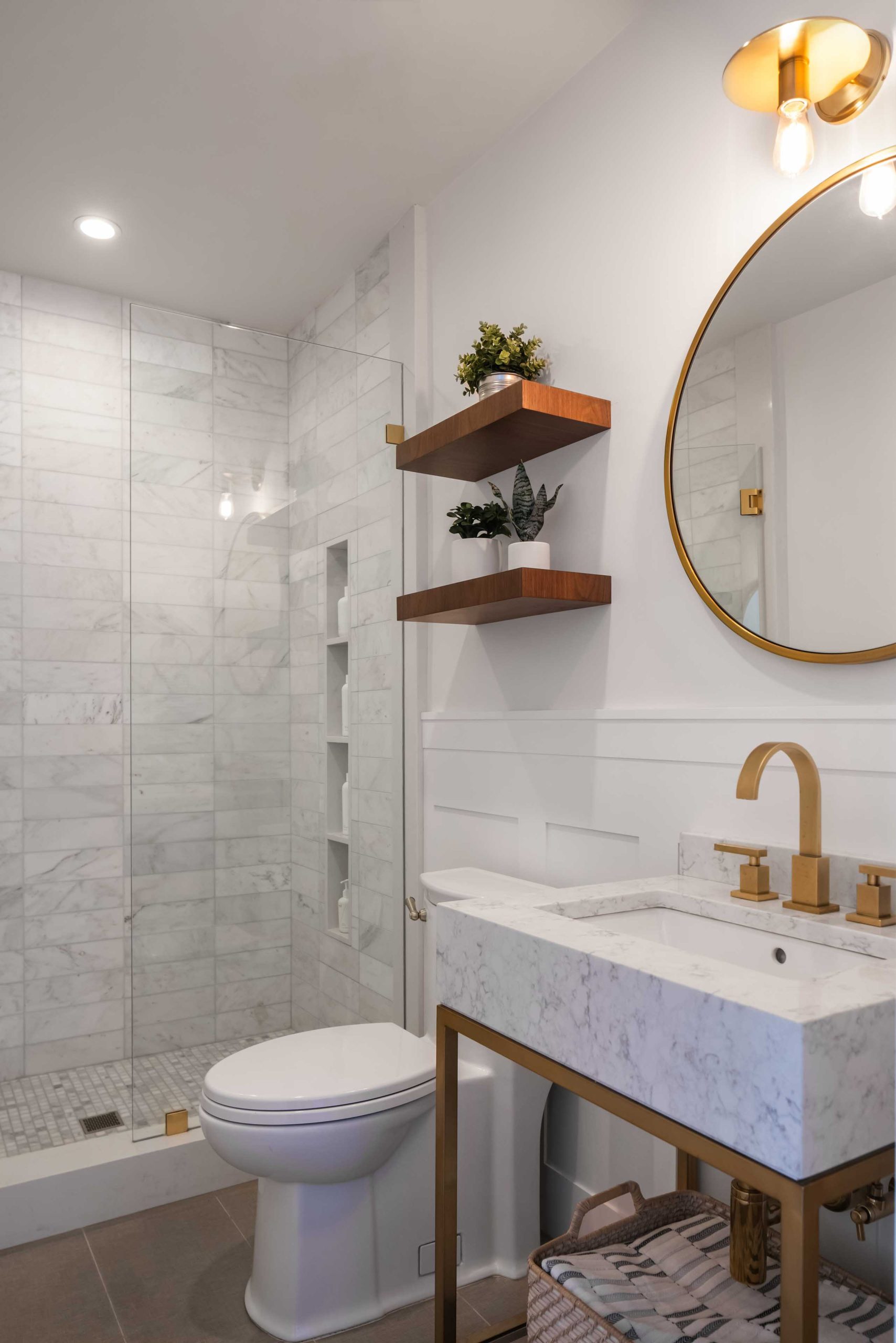 75 Modern Bathroom Ideas You'll Love - April, 2026 | Houzz