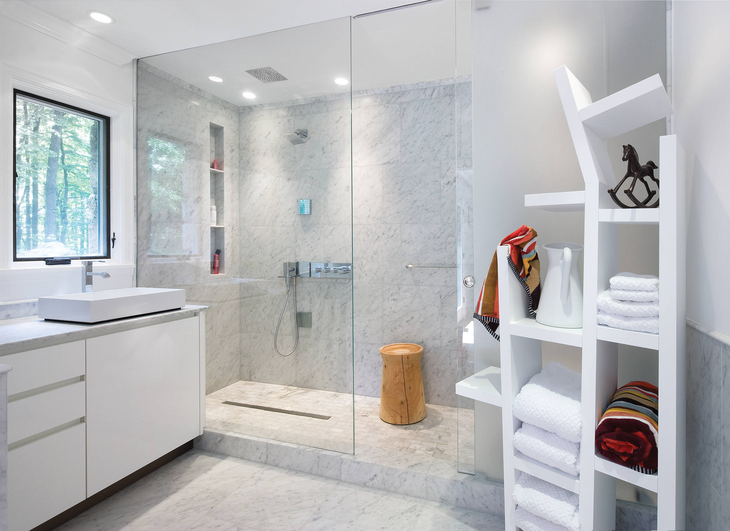 75 Sliding Shower Door Ideas You'll Love - April, 2026 | Houzz