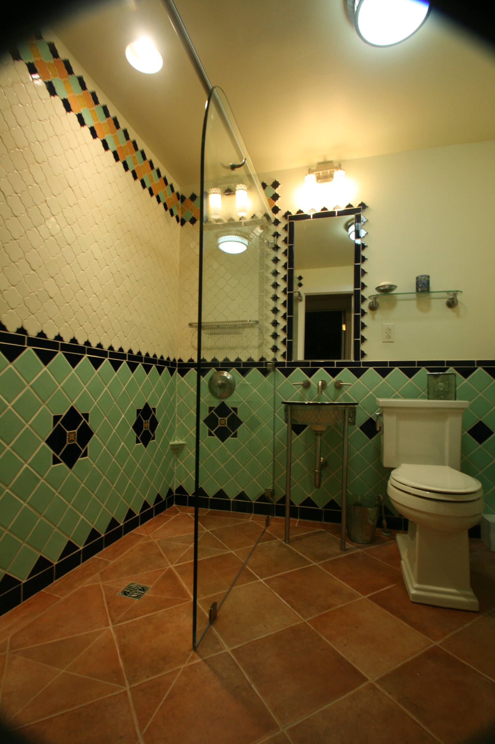 75 Terra-Cotta Tile Bathroom Ideas You'll Love - May, 2026 | Houzz