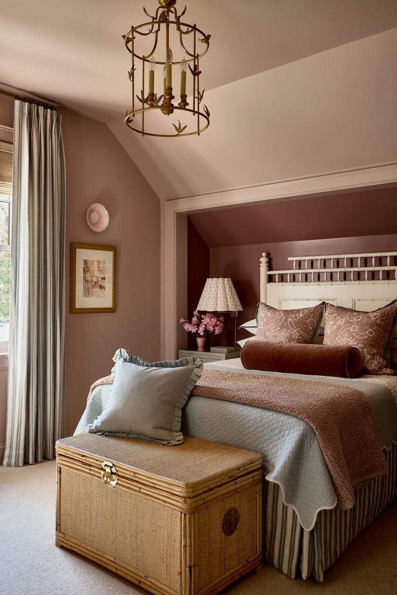 85 Colorful Bedroom Decorating Ideas to Wake Up To in 2026
