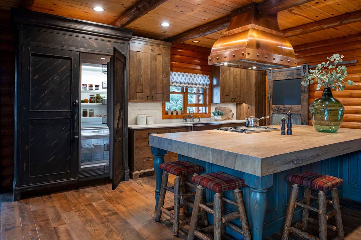 A rustic log cabin makeover in the breathtaking Northwoods of Wisconsin