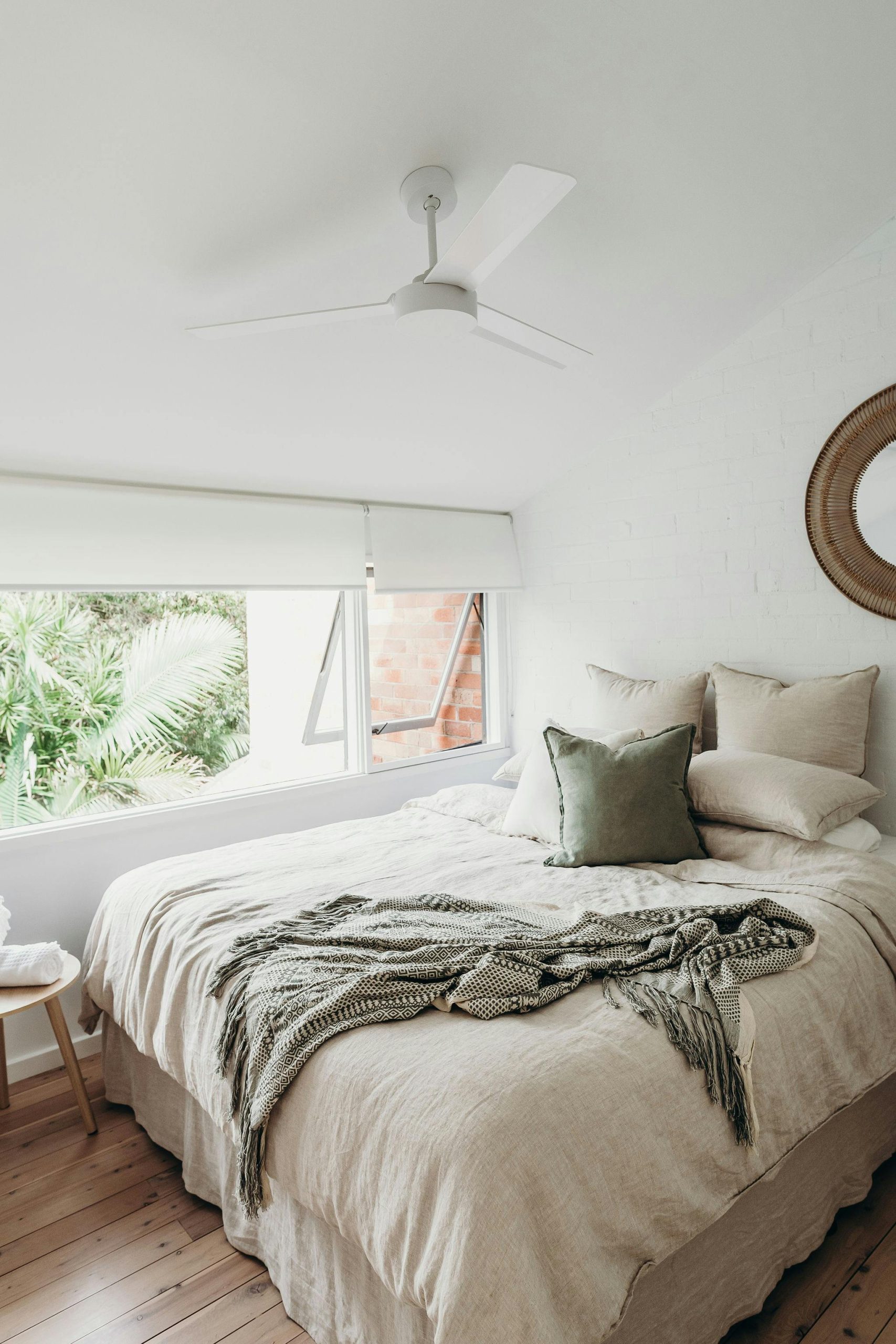Calm, Minimalist, and Modern Bedroom Ideas: Create Light and Airy Spaces with Limewash Paint