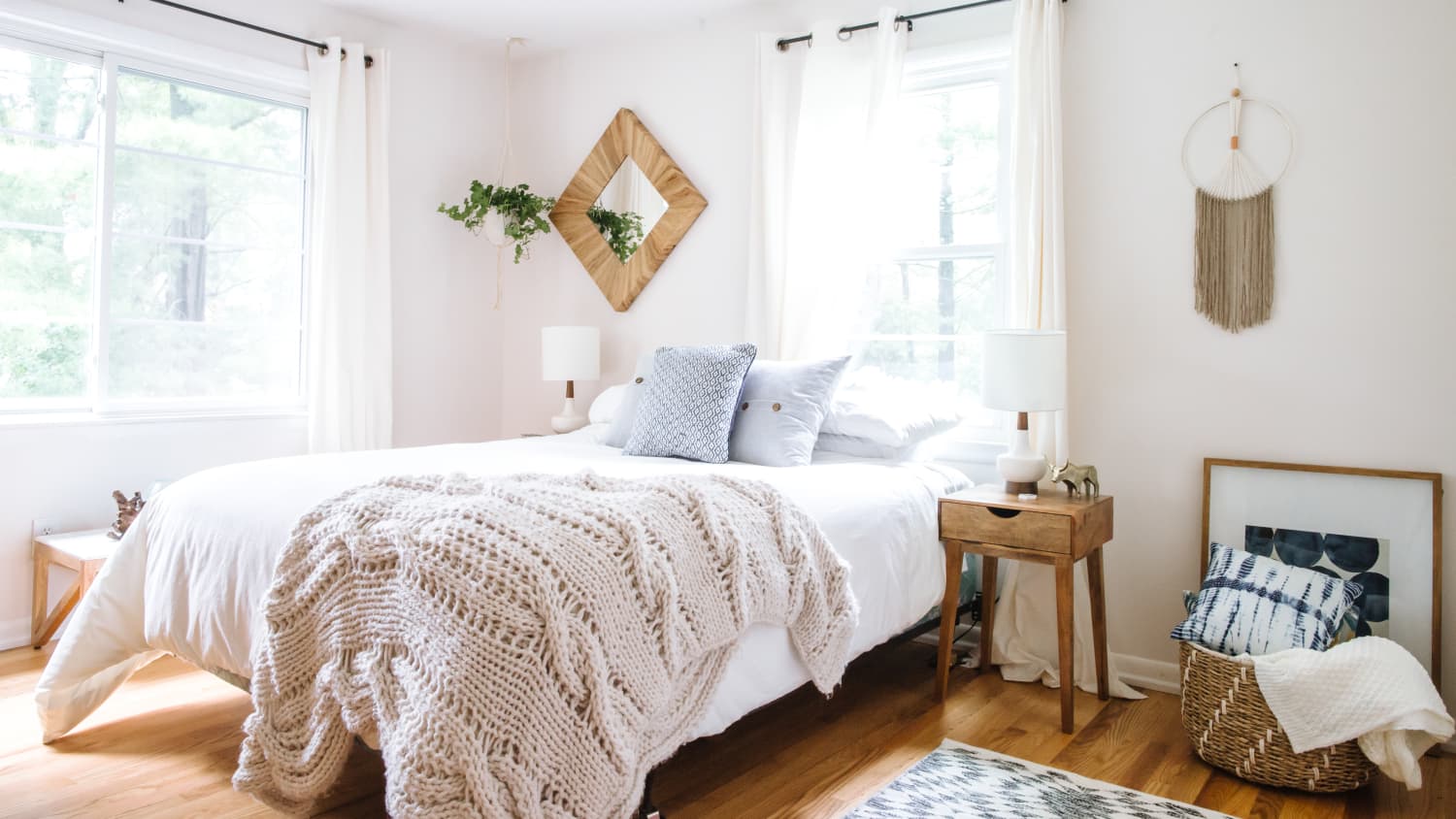 Cheap Bedroom Decor Finds Under $20 | Apartment Therapy