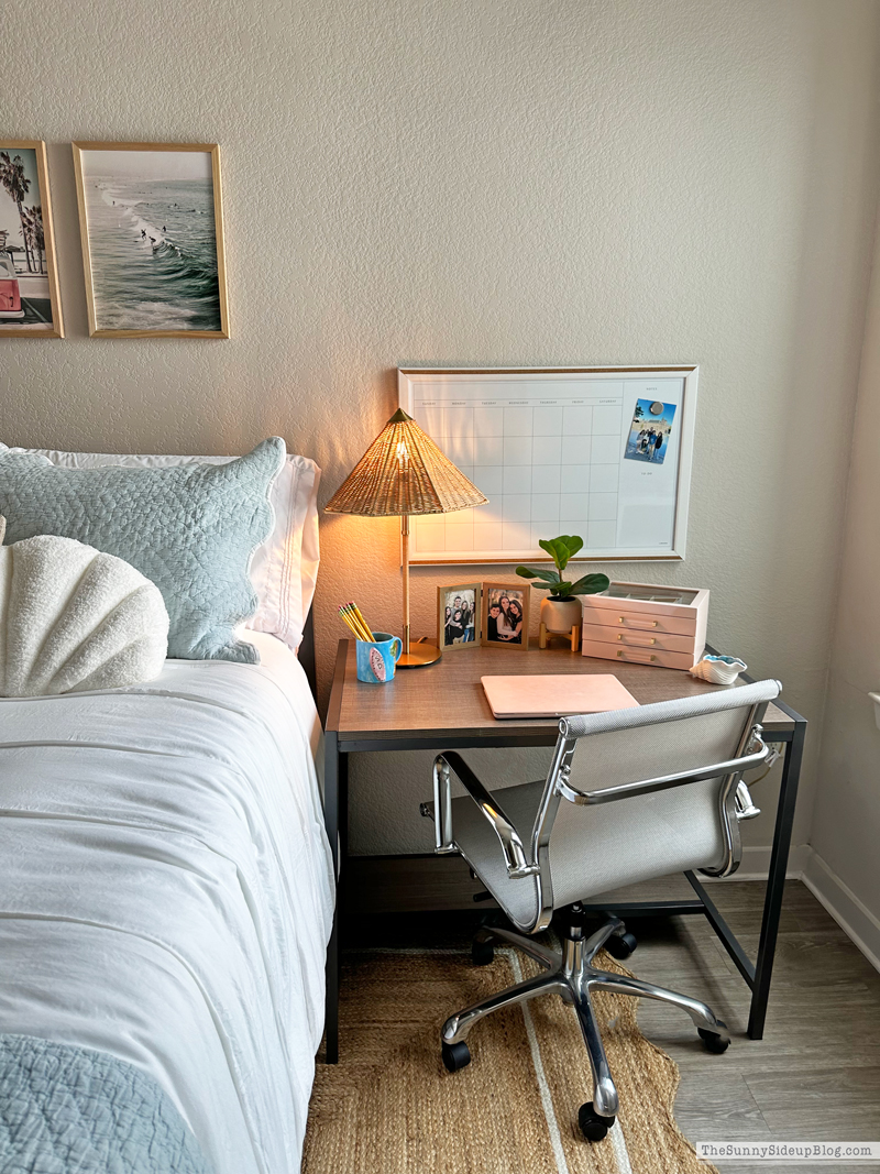 College Apartment Decor - The Sunny Side Up Blog