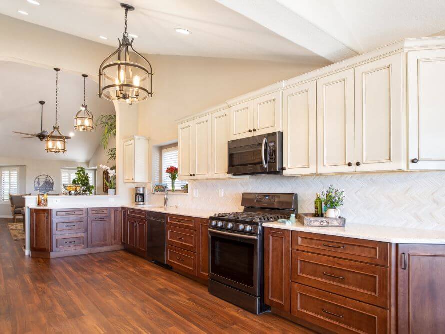 Coordinating Kitchen Cabinets and Wood Floor Color Combinations