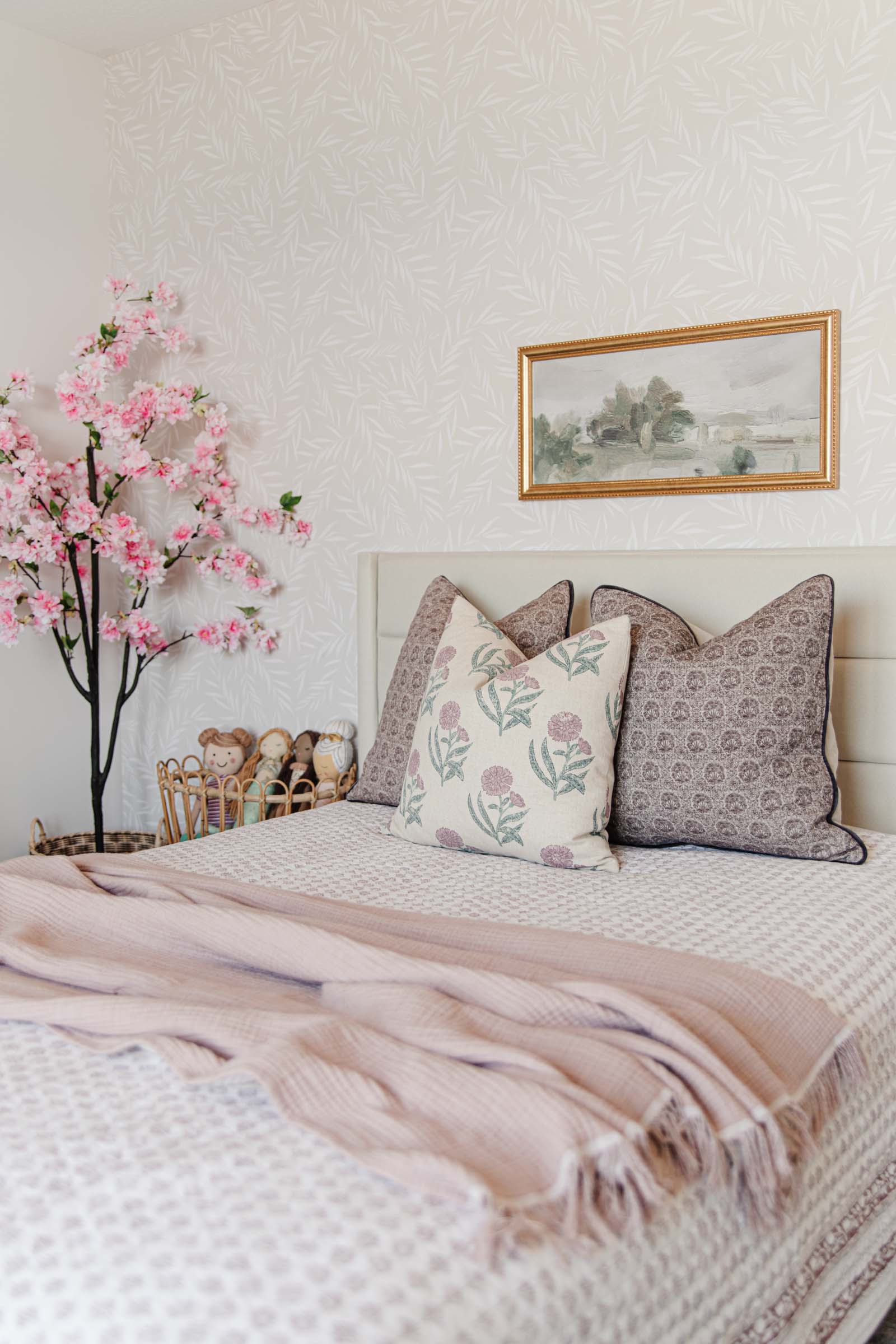 Cozy Girls Bedroom Ideas with Pink and Neutral Decor - Caitlin Marie Design