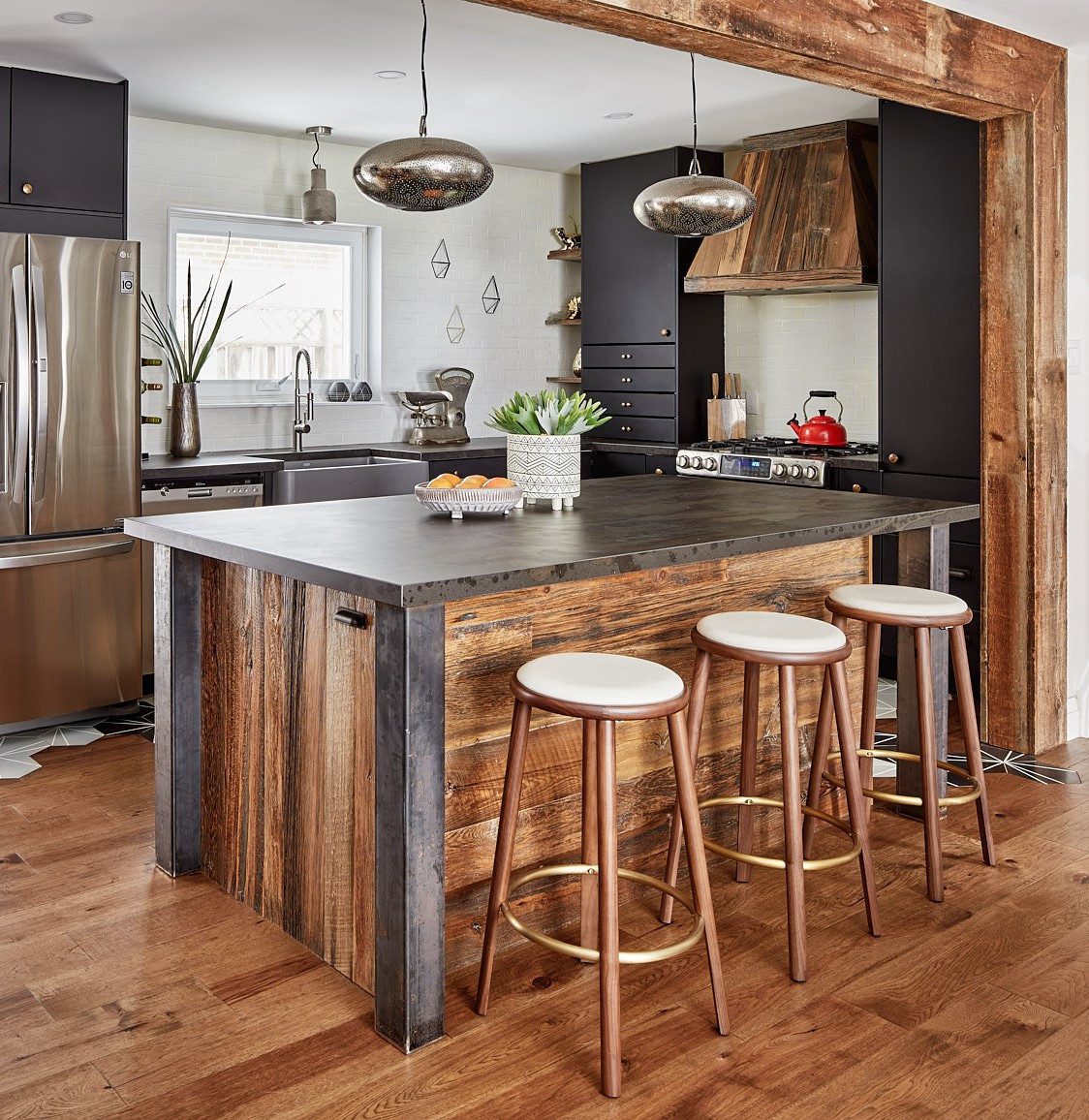 Designing the Ultimate Rustic Kitchen Island - Fineline Kitchens Inc.