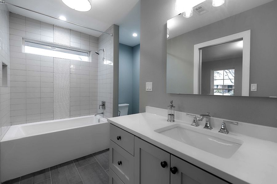 Gray Bathroom Ideas: Stylish and Space-Saving Tips for Small Bathrooms | Decoist