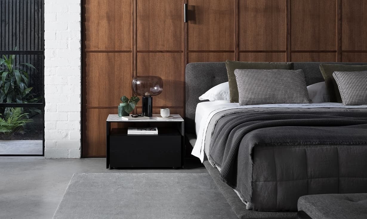 How to Decorate a Man's Bedroom: 20 Cool Design Ideas