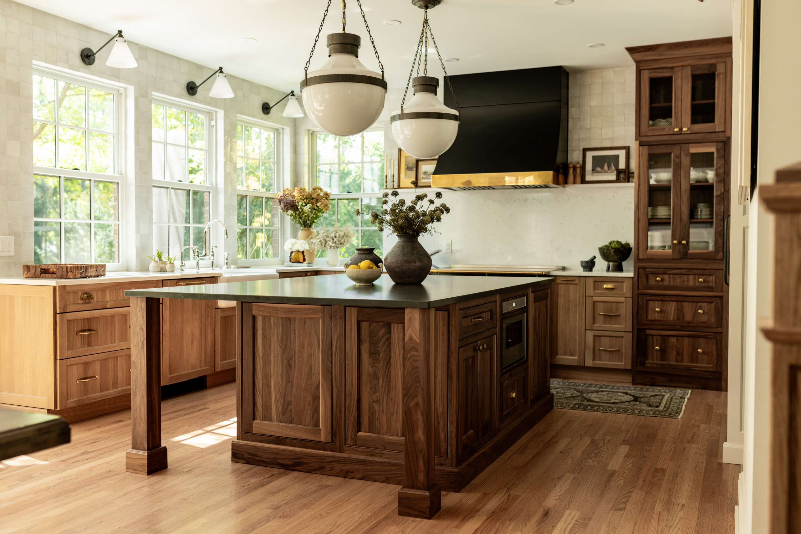 Kitchen of the Week: Light-Filled Update in Wood, White and Black