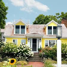 Landscaping and Curb Appeal Inspiration for Cape Cod Homes | HGTV