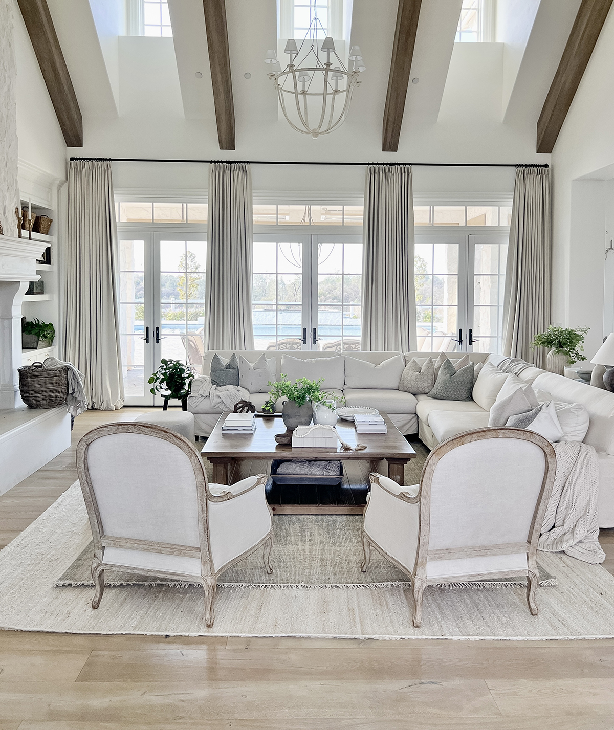 Modern French Country Farmhouse Tour - Maison de Cinq