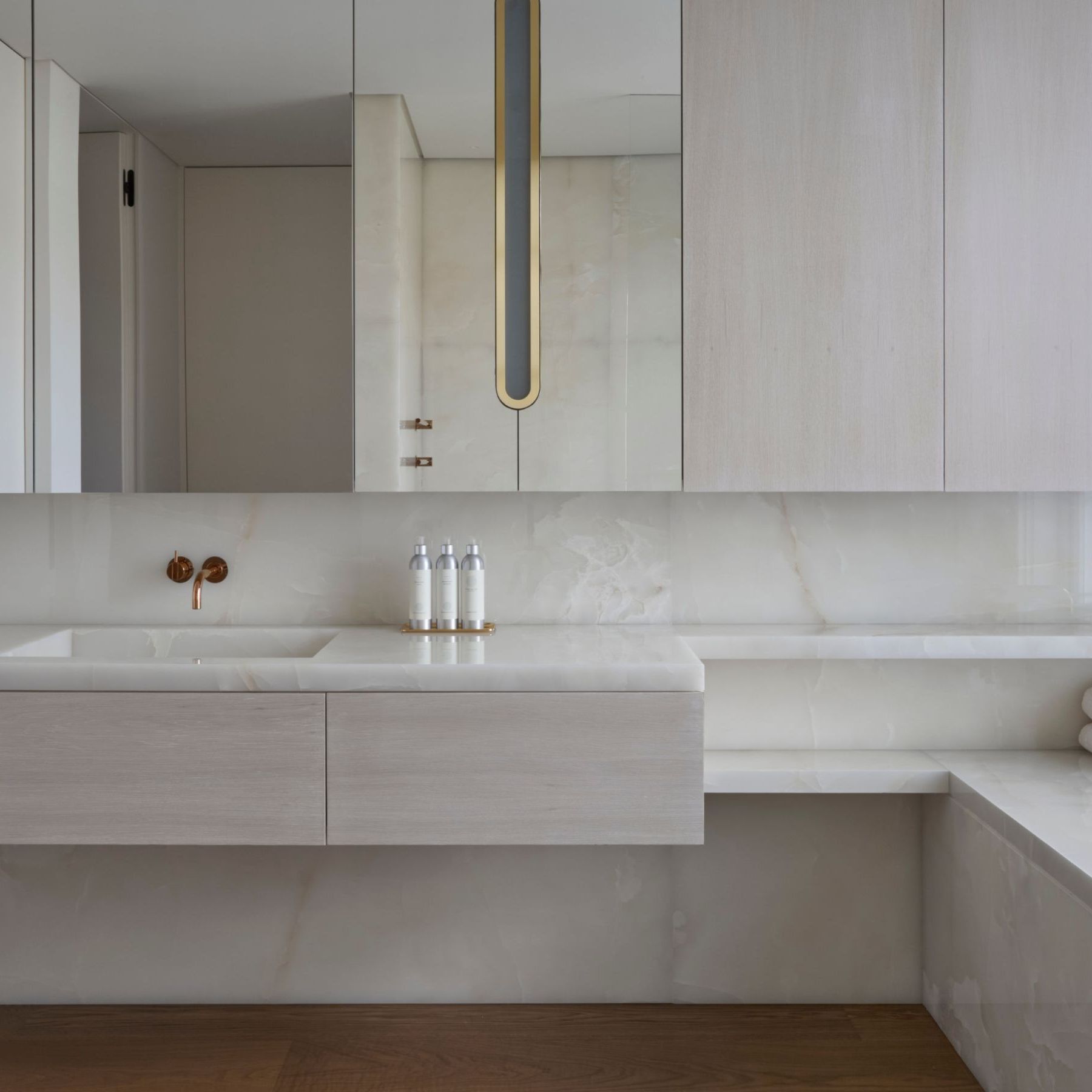 Neutral Bathroom Ideas That Will Help You Relax and Recharge | Livingetc