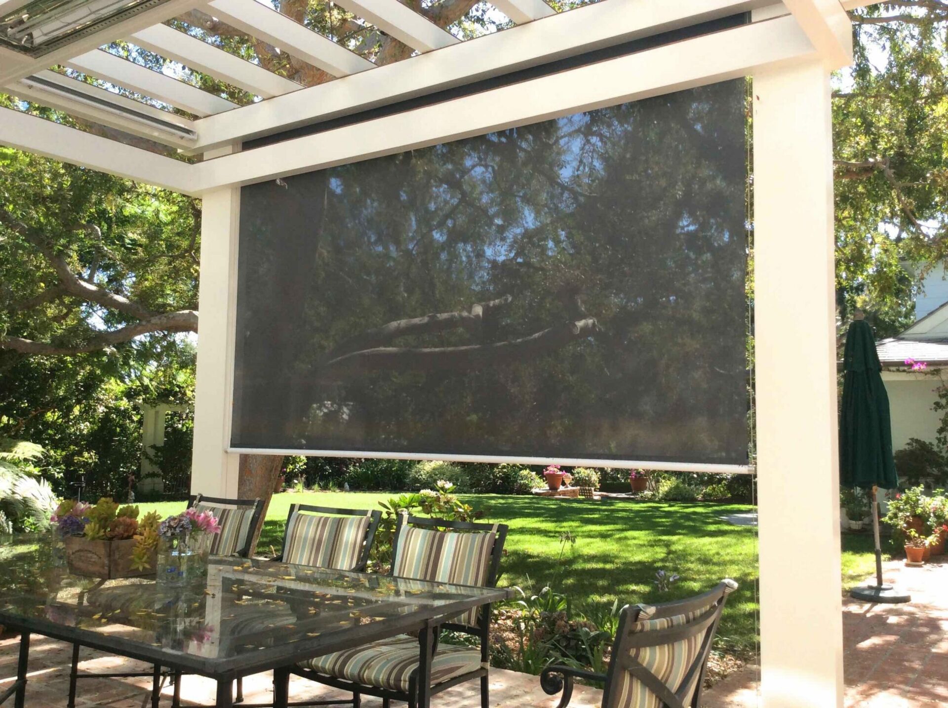 Patio Curtains & Roller Shades Los Angeles CA | American Awning