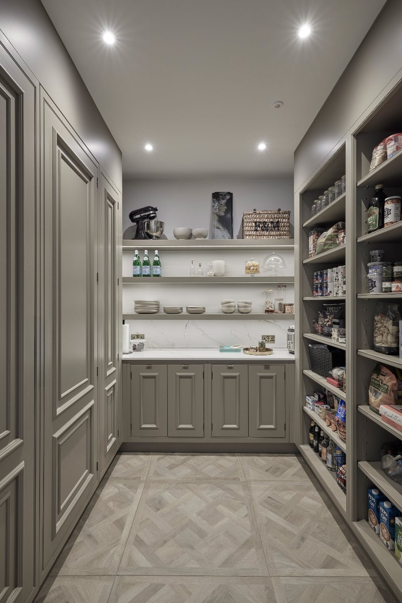 Pretty and practical walk-in pantry ideas for any kitchen size