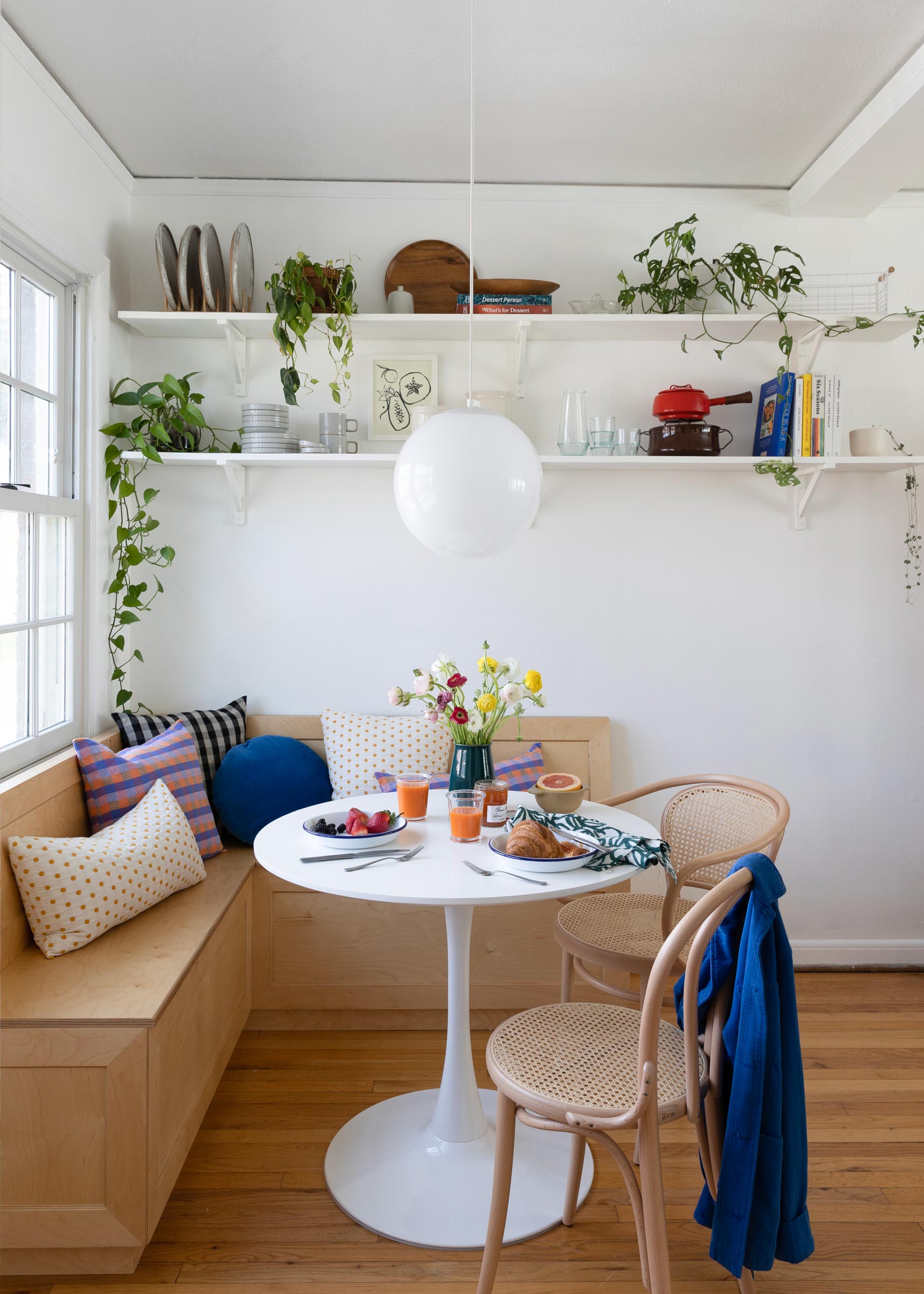 Renter Friendly Ways to Update Your Lighting