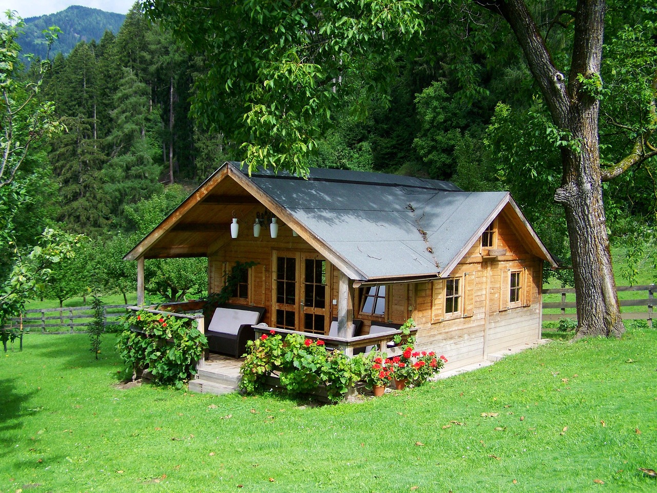 small wooden house, tiny cottage, architecture, tiny cottage, tiny cottage, tiny cottage, tiny cottage, tiny cottage