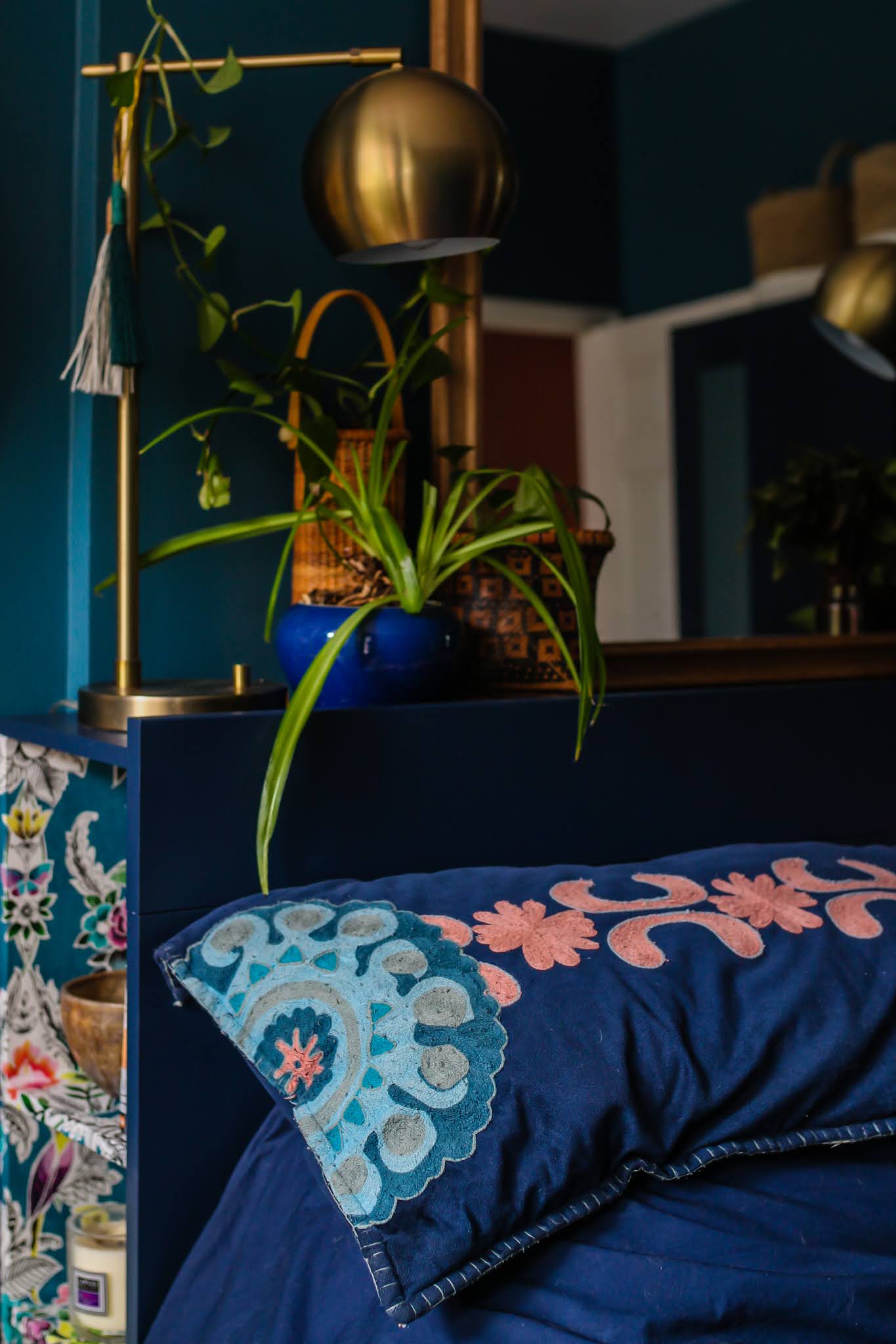 Swoon-Worthy Moody Blue Bedroom You Can Recreate This Season - TfDiaries