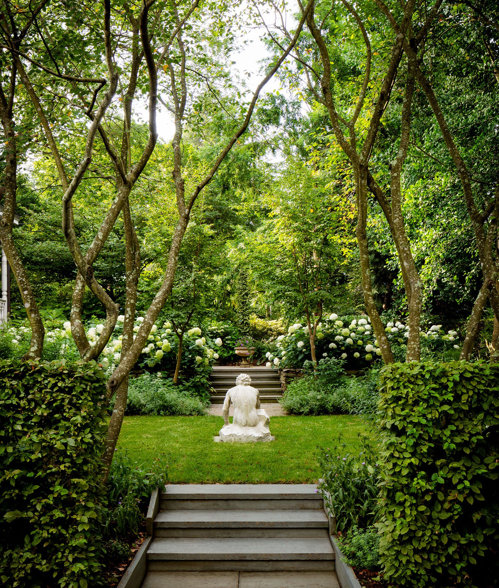 The 5 Biggest Low-Maintenance Gardening Trends of 2026, According to Experts